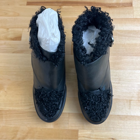 NEW Max Studio Zander Fuzzy Black Hidden Wedge Ankle Boots Size 6.5 - Picture 3 of 9